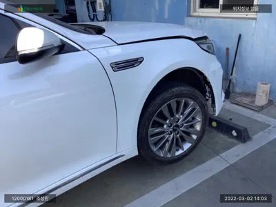 2018 Kia K5 KNAGU411BKA307945 VIN:KNAGU411BKA307945