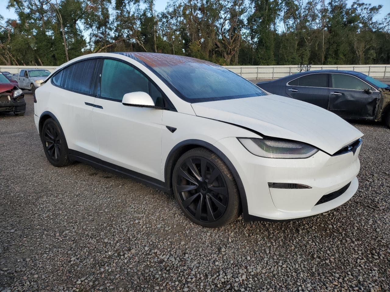 2023 TESLA MODEL X  VIN:7SAXCBE52PF401523