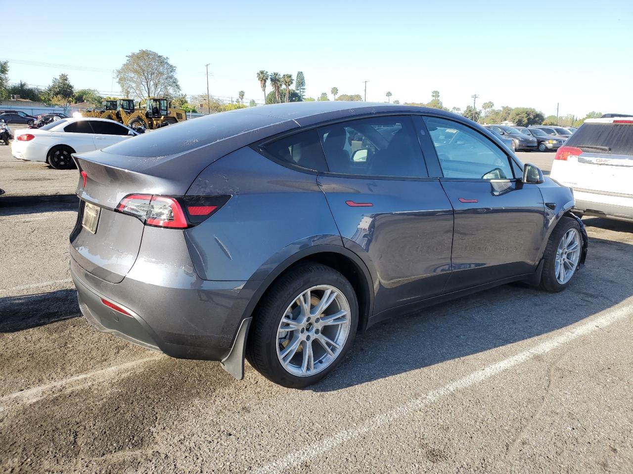 2023 TESLA MODEL Y  VIN:7SAYGDEE6PA189503