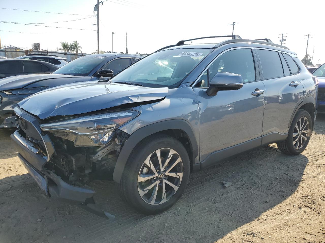 2022 TOYOTA COROLLA CROSS XLE VIN:7MUDAAAG7NV013189