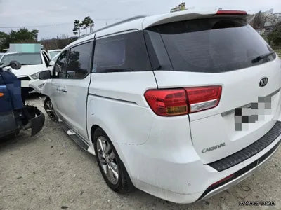 2016 Kia Carnival VIN: