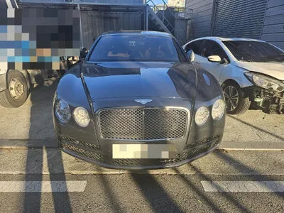 2017 Bentley Flying Spur V8 VIN: