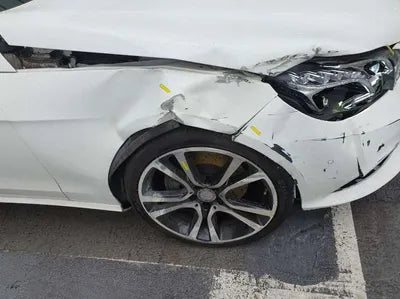 2015 Mercedes-Benz E 220 WDDHF0AB6GB277693 VIN:WDDHF0AB6GB277693