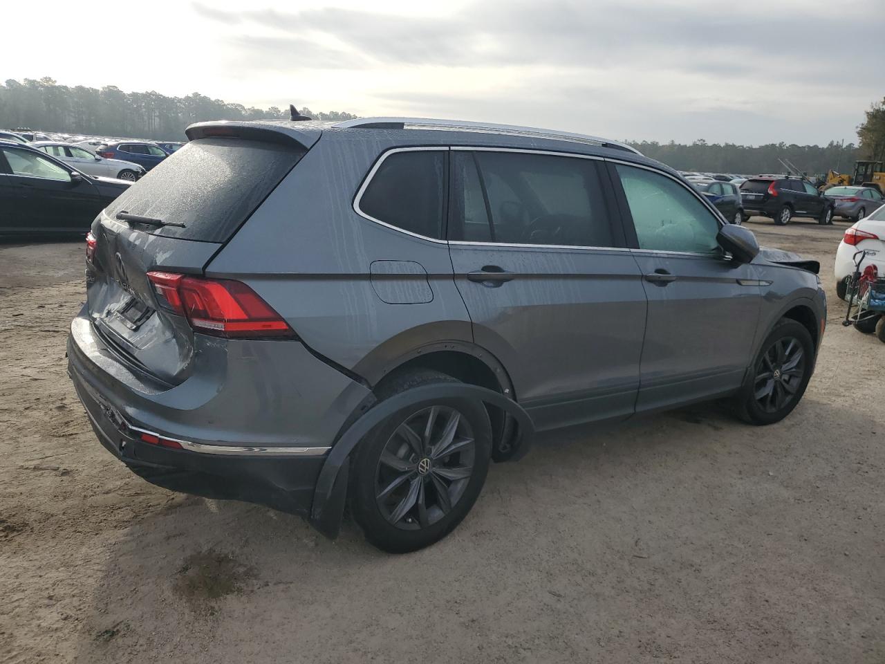 2022 VOLKSWAGEN TIGUAN SE VIN:3VV3B7AX9NM126469