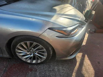 2019 Lexus ES 300 VIN: