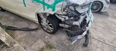 2017 Mercedes-Benz C 200 WDDWF4CB1HF548214 VIN:WDDWF4CB1HF548214