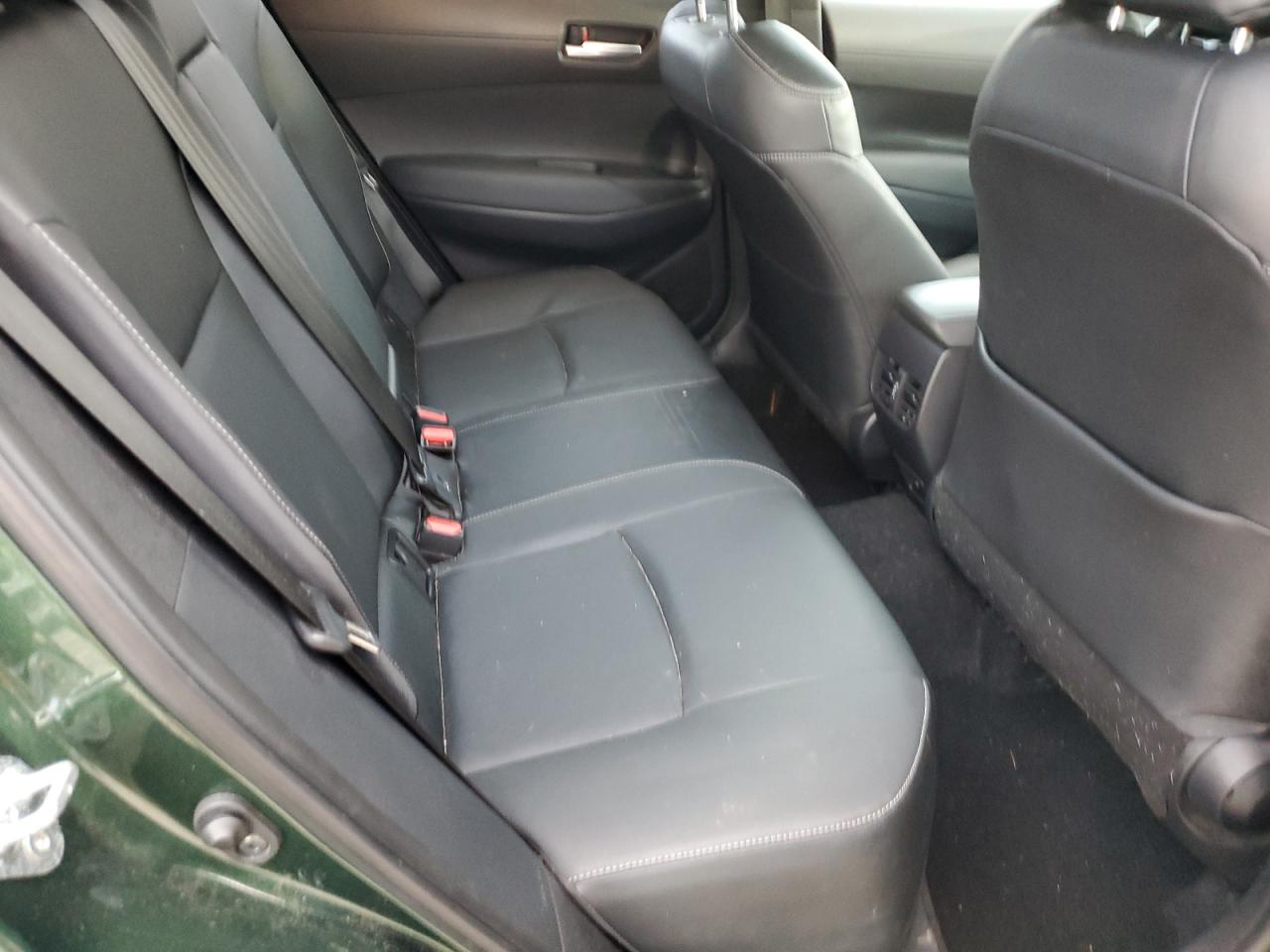 2022 TOYOTA COROLLA CROSS XLE VIN:7MUDAABG8NV004483