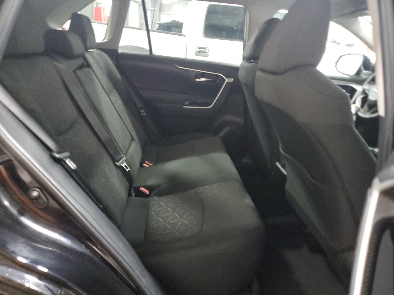 2024 TOYOTA RAV4 XLE VIN:2T3P1RFV7RW455682