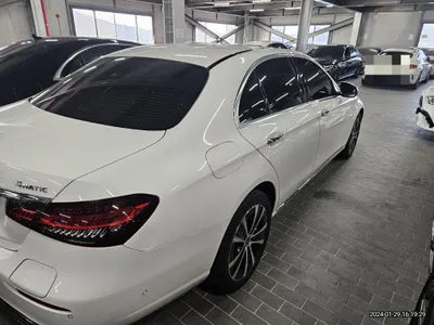 2021 Mercedes-Benz E 300 W1KZF5EBXMA886038 VIN:W1KZF5EBXMA886038