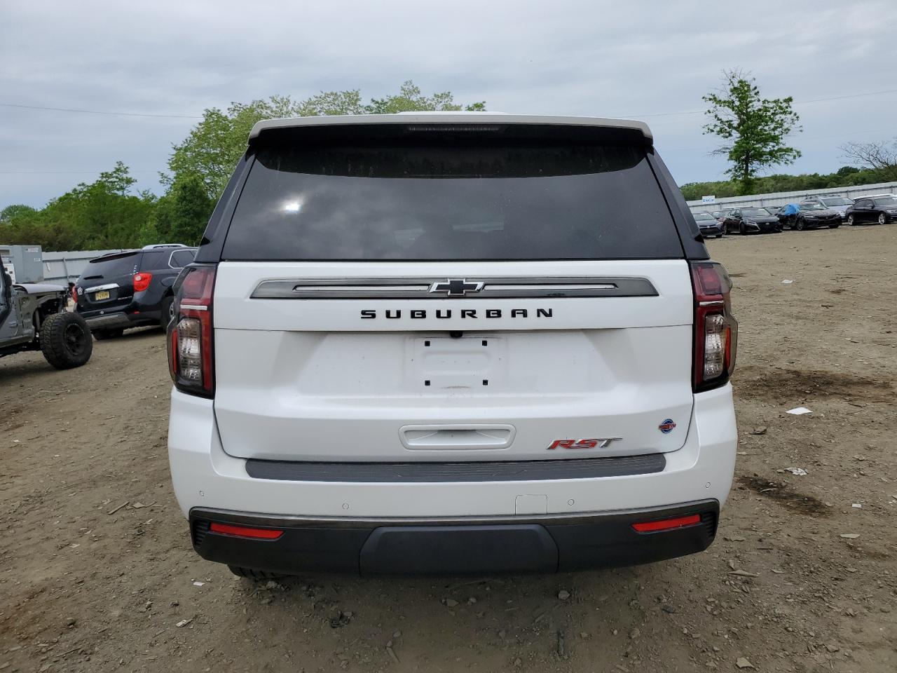 2022 CHEVROLET SUBURBAN K1500 RST VIN:1GNSKEKD6NR102994