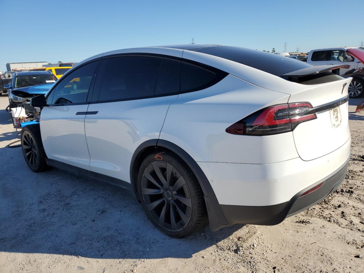 2022 TESLA MODEL X  VIN:7SAXCBE51NF328660