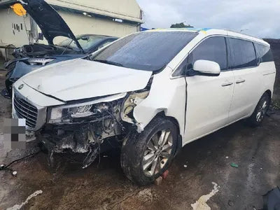 2015 Kia Carnival VIN: