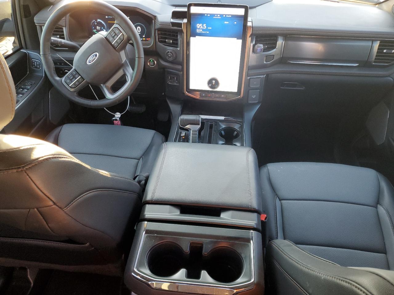 2023 FORD F150 LIGHTNING PRO VIN:1FTVW1EV3PWG16720