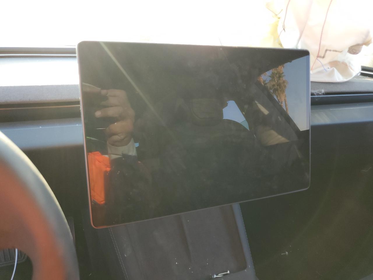 2024 TESLA MODEL 3  VIN:5YJ3E1EB0RF734523