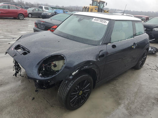 2024 MINI COOPER SE VIN:WMW13DJ09R2U83780