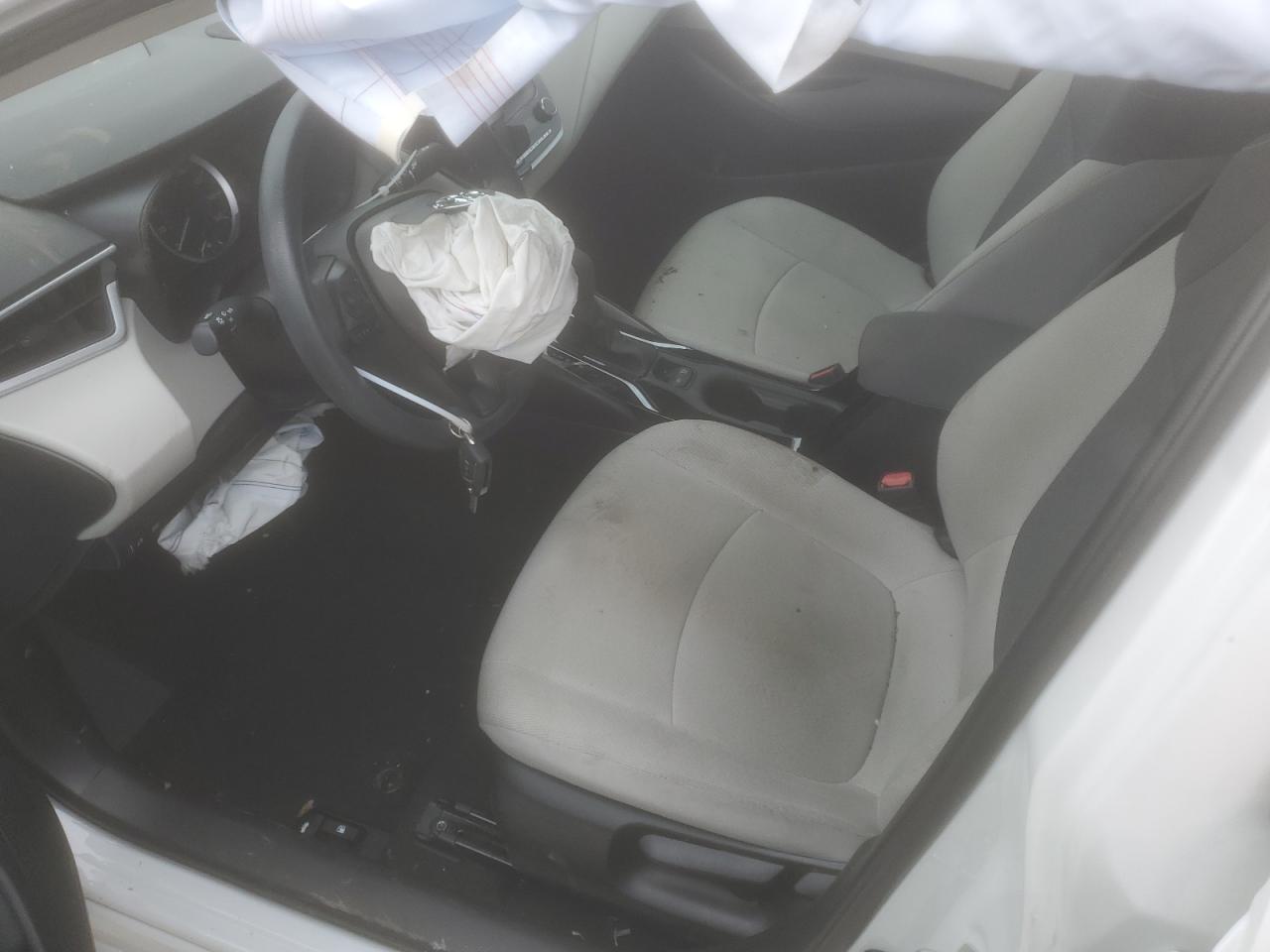 2022 TOYOTA COROLLA LE VIN:5YFEPMAE0NP382451