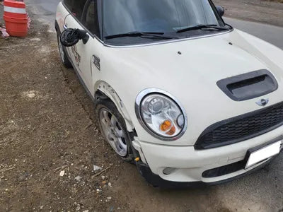2017 MINI Cooper WMWMF7C54ATZ74030 VIN:WMWMF7C54ATZ74030