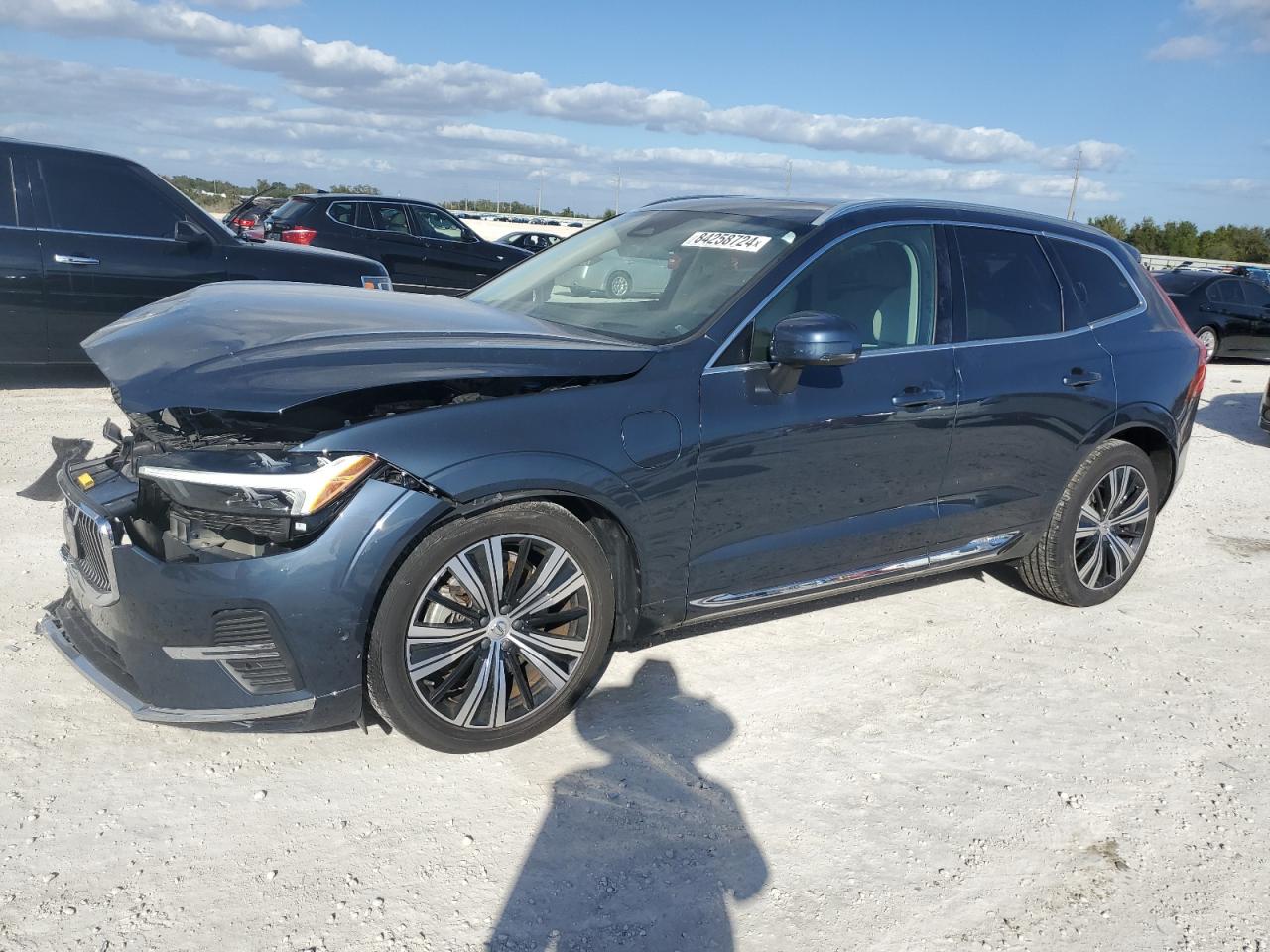 2022 VOLVO XC60 T8 RECHARGE INSCRIPTION VIN:YV4H60DL2N1069891