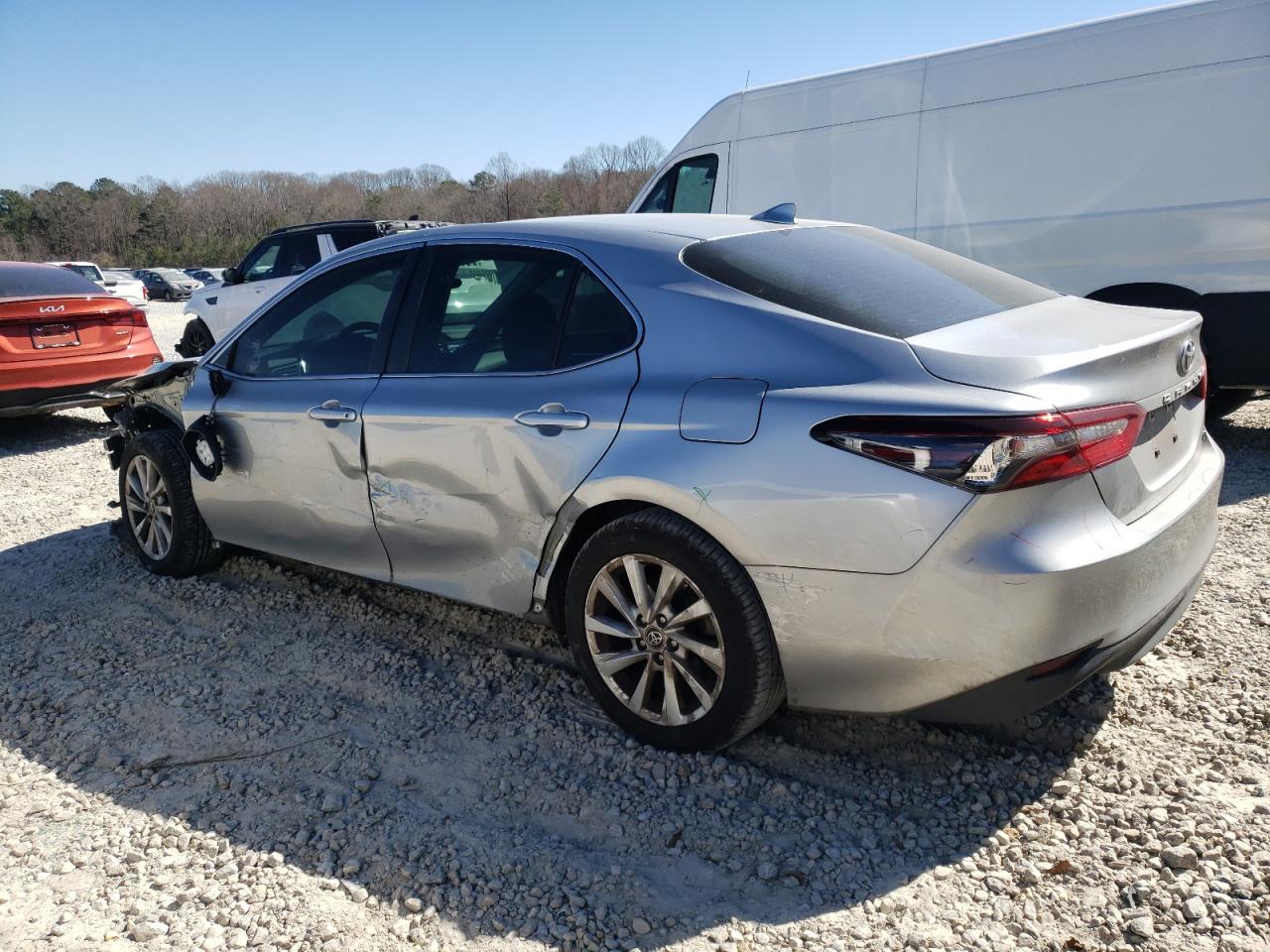 2022 TOYOTA CAMRY LE VIN:4T1C11AK8NU657642