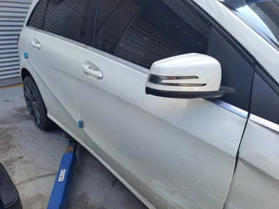 2015 Mercedes-Benz B 200 VIN: