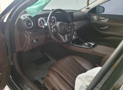 2019 Mercedes-Benz E 300 WDDZF4KB5KA683330 VIN:WDDZF4KB5KA683330