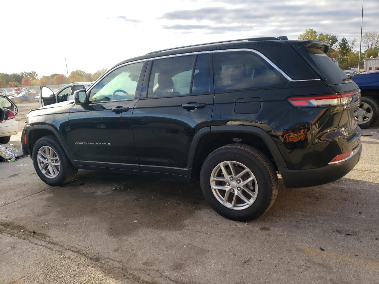 2023 JEEP GRAND CHEROKEE LAREDO VIN:1C4RJHAG6P8828094