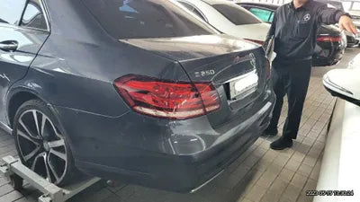 2016 Mercedes-Benz E 220 WDDHF0AB6GB182390 VIN:WDDHF0AB6GB182390