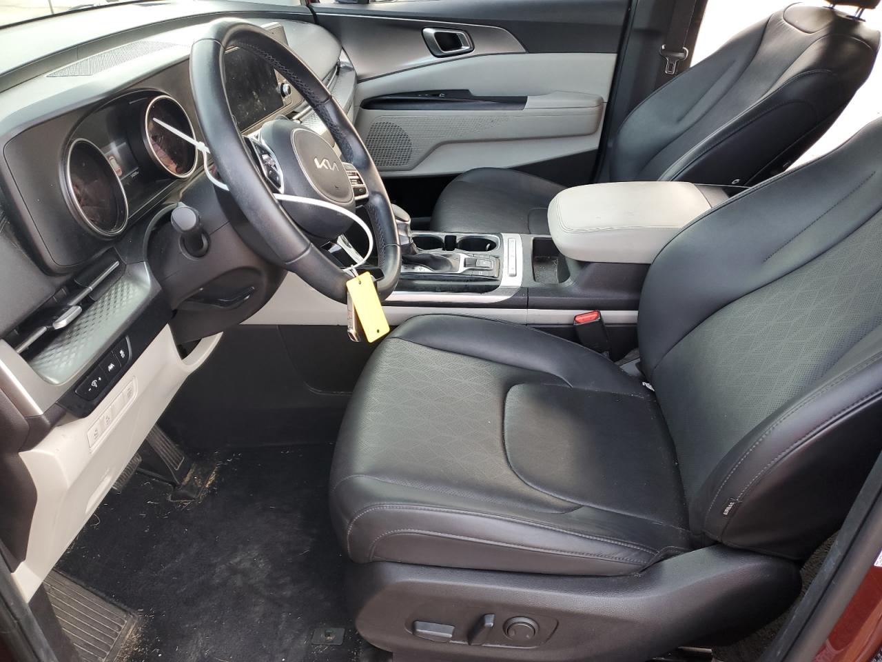 2022 KIA CARNIVAL LX VIN:KNDNB4H30N6180588