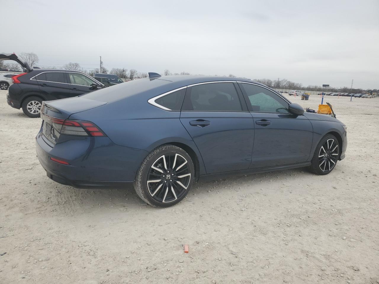 2024 HONDA ACCORD TOURING HYBRID VIN:1HGCY2F84RA046485