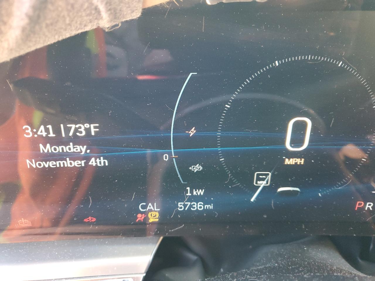 2024 CADILLAC LYRIQ LUXURY VIN:1GYKPSRK5RZ106628