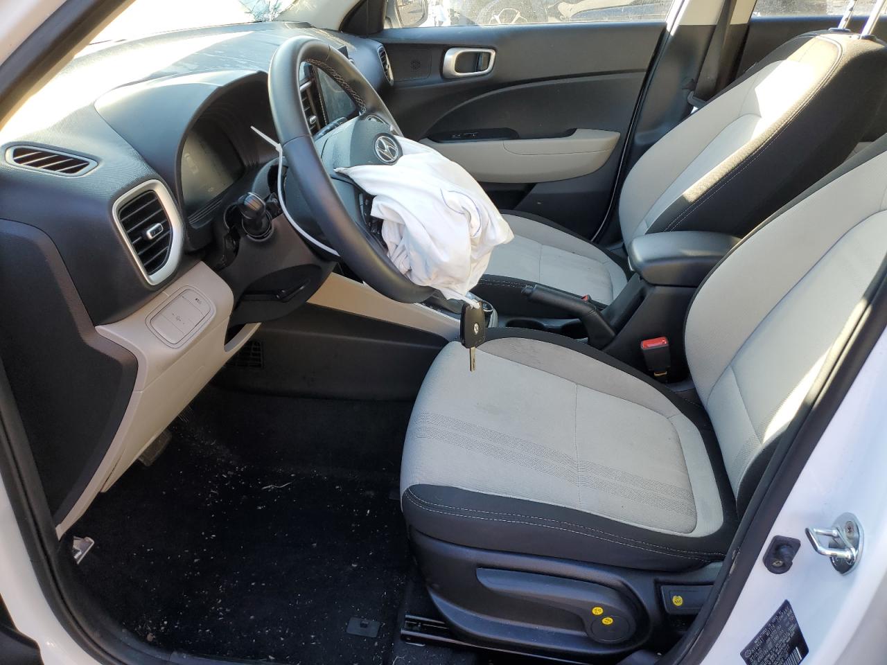 2023 HYUNDAI VENUE SEL VIN:KMHRC8A39PU217213