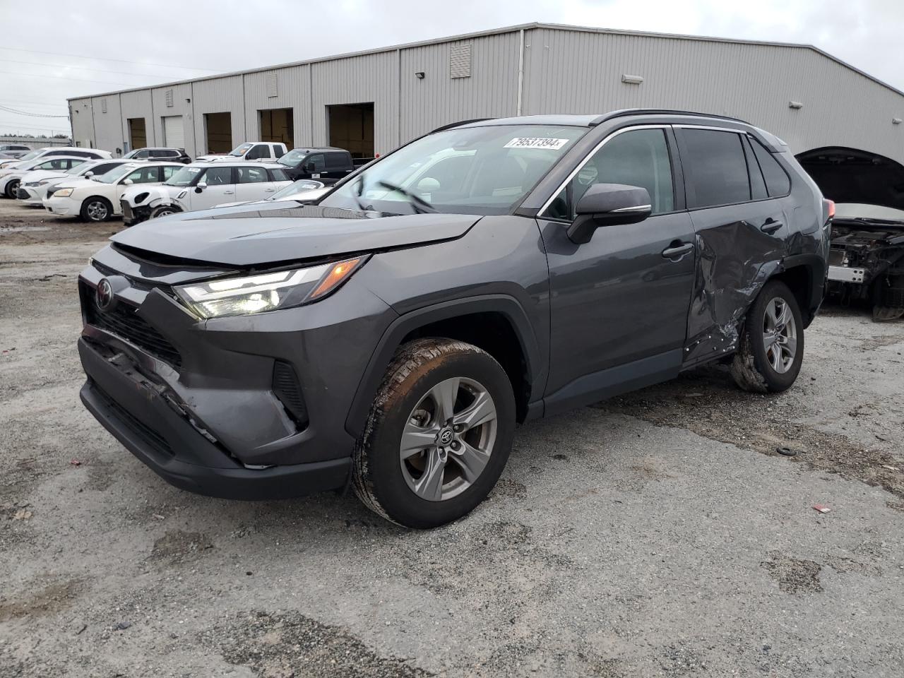 2022 TOYOTA RAV4 XLE VIN:2T3W1RFV6NC175050