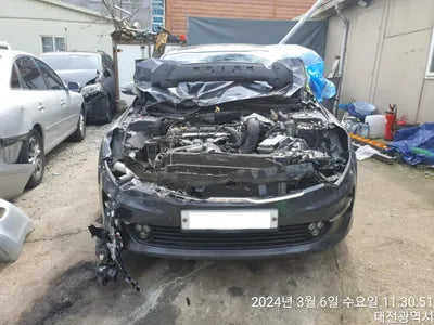 2016 Kia K5 KNAGU411BHA115123 VIN:KNAGU411BHA115123