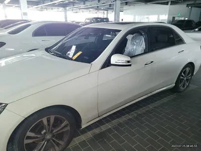 2015 Mercedes-Benz E 220 356KMWDDHF0AB8FB1 VIN:356KMWDDHF0AB8FB1