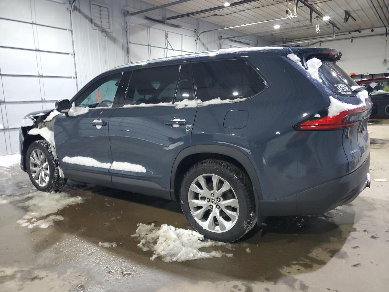 2024 TOYOTA GRAND HIGHLANDER XLE VIN:5TDACAB59RS012958