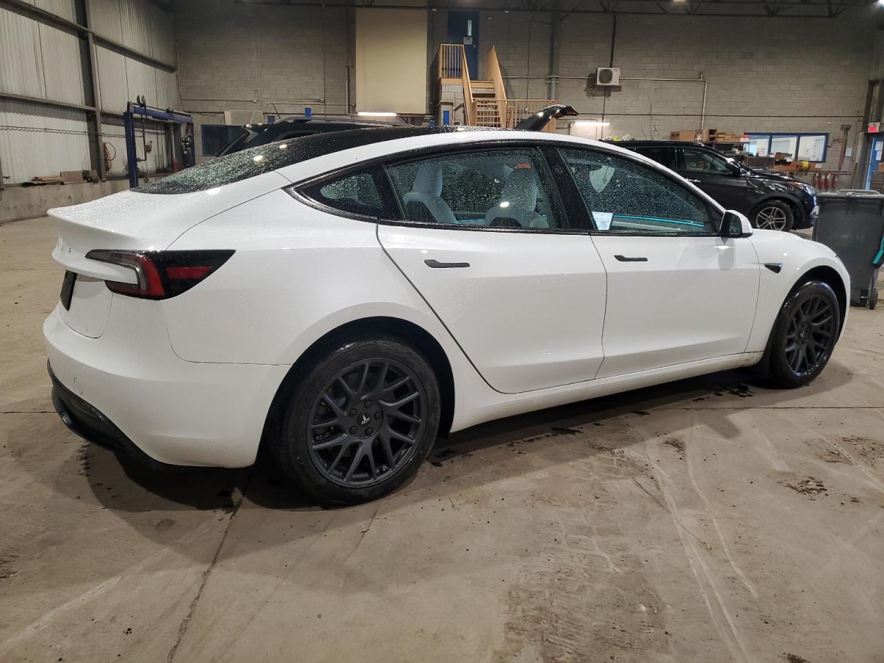 2024 TESLA MODEL 3  VIN:LRW3E7FA7RC102508