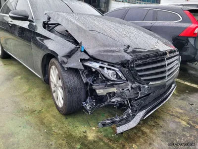 2017 Mercedes-Benz E 220 WDDZF0EB2HA127165 VIN:WDDZF0EB2HA127165