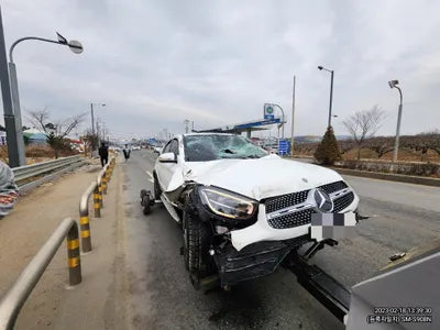 2020 Mercedes-Benz GLC 220 VIN: