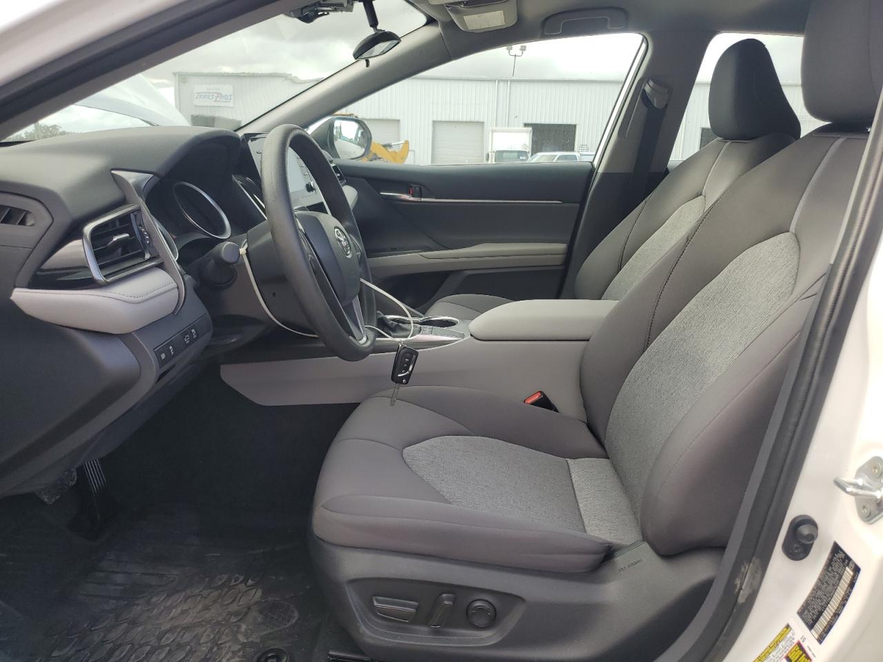 2022 TOYOTA CAMRY LE VIN:4T1C11AK2NU676235