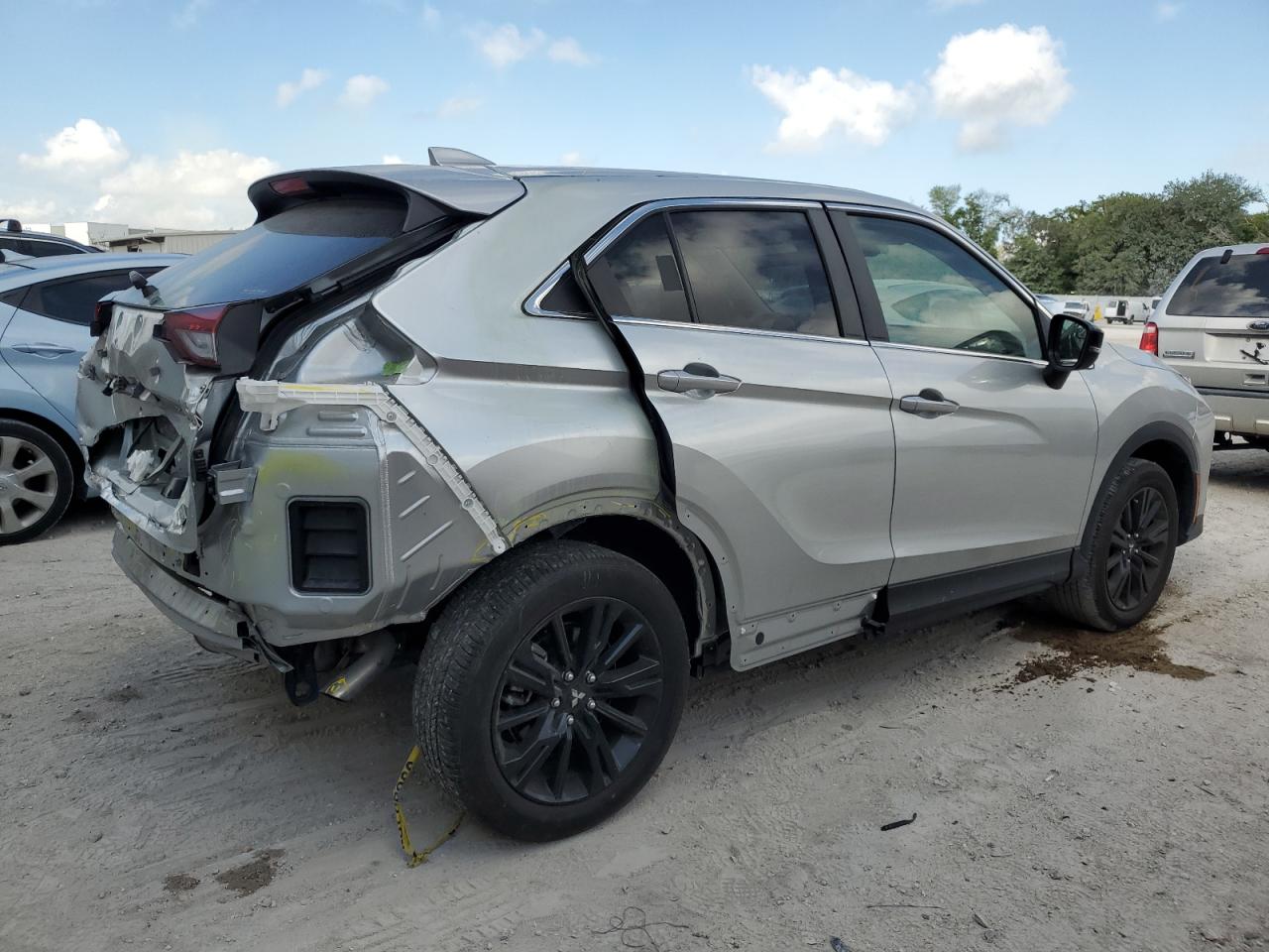 2023 MITSUBISHI ECLIPSE CROSS LE VIN:JA4ATVAA5PZ003749