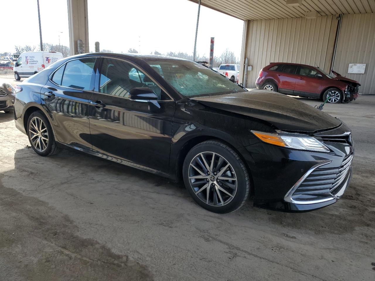 2024 TOYOTA CAMRY XLE VIN:4T1F11BK9RU117833