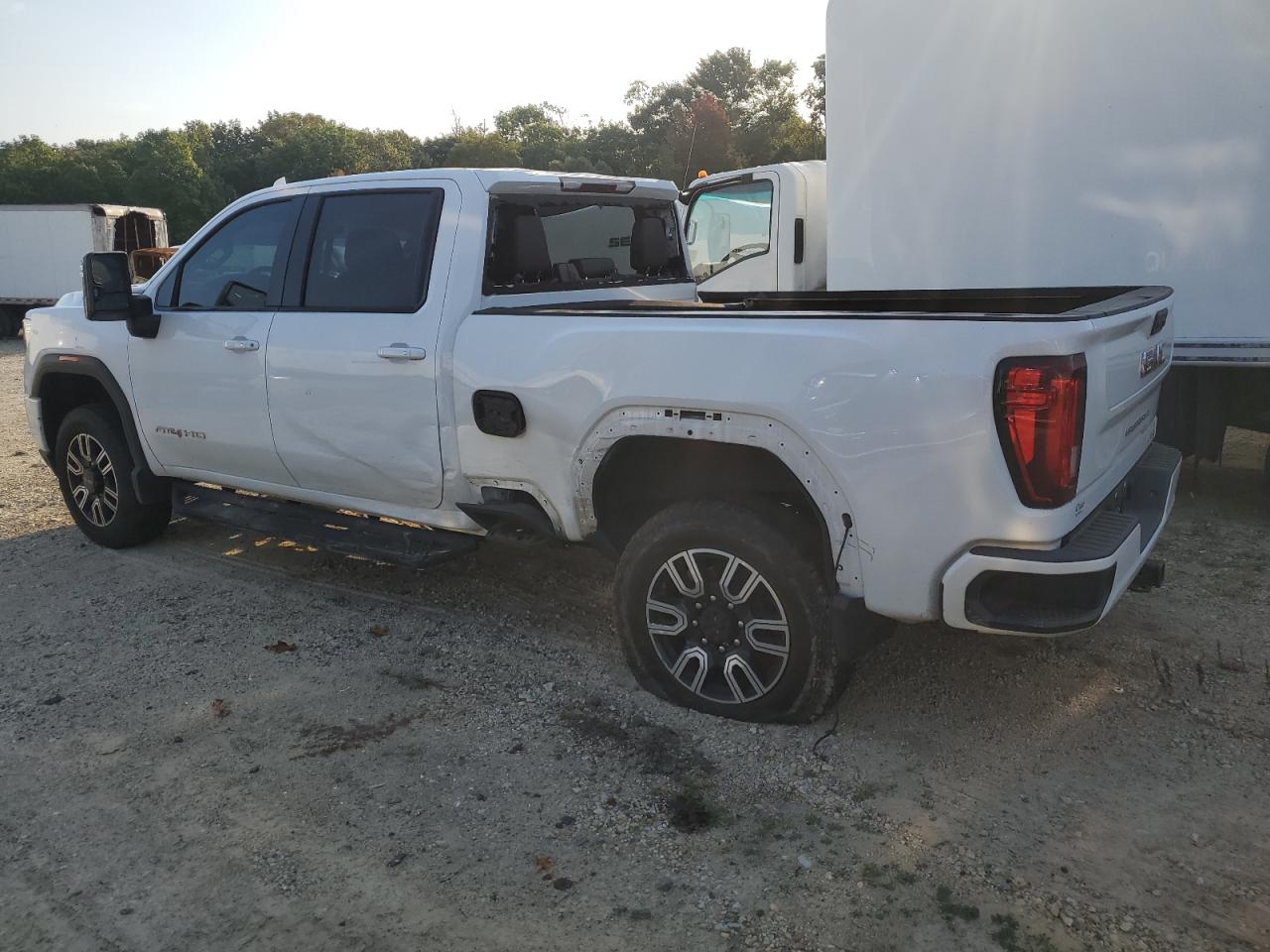 2022 GMC SIERRA K2500 AT4 VIN:1GT49PEYXNF135425