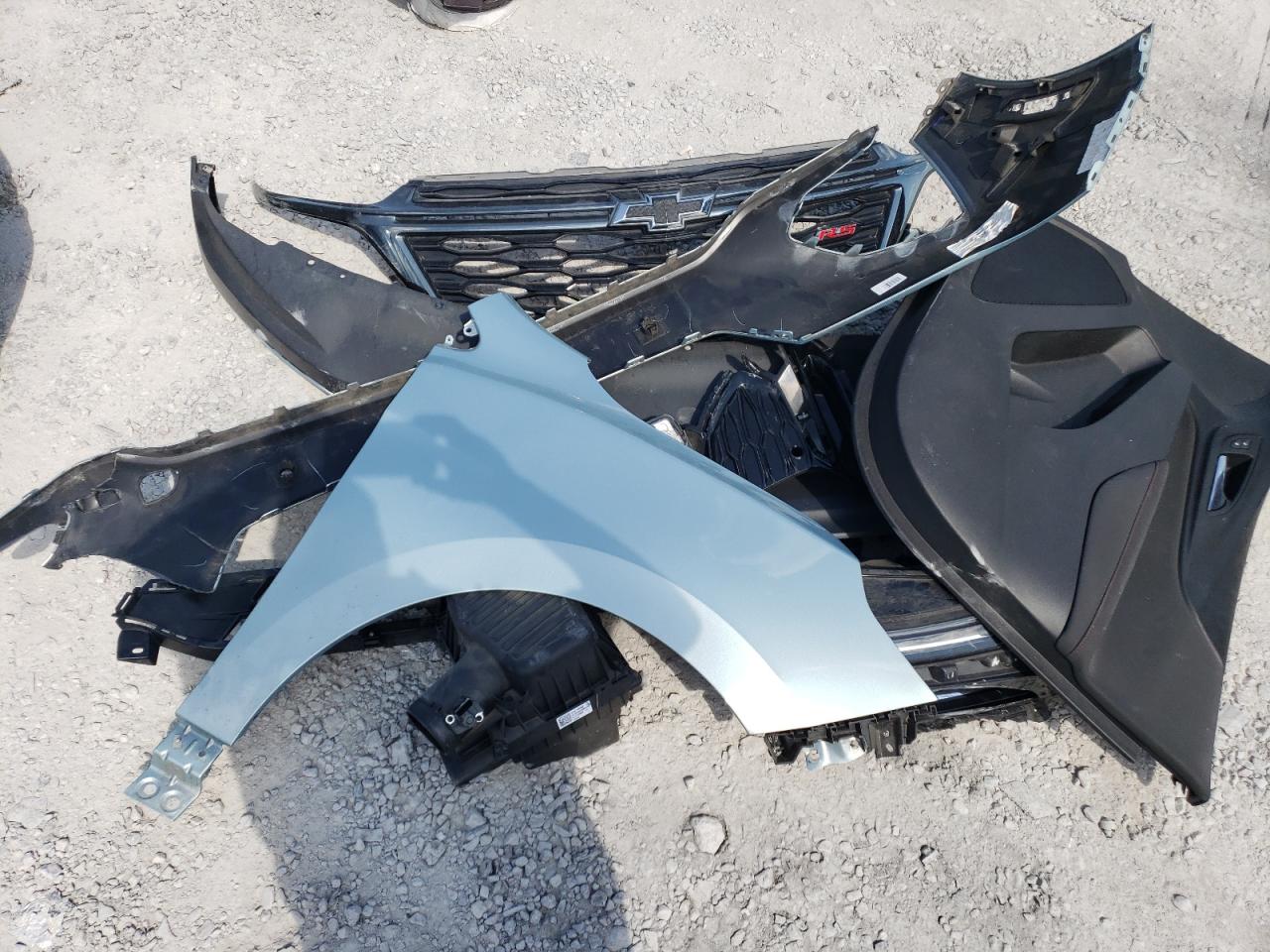 2022 CHEVROLET EQUINOX RS VIN:2GNAXWEV9N6130064