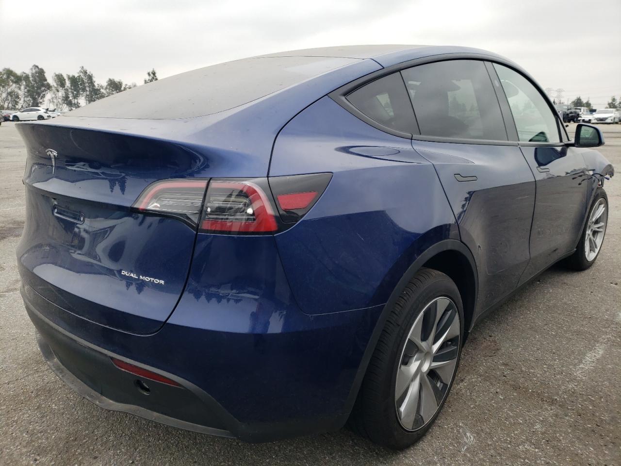 2023 TESLA MODEL Y  VIN:7SAYGDEE2PF959358