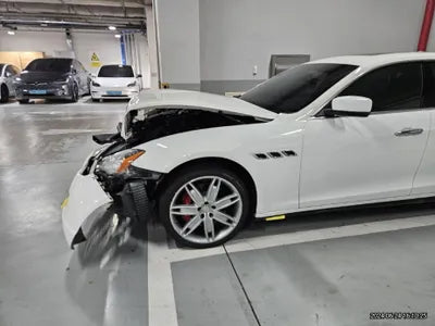 2015 Maserati Ghibli VIN: