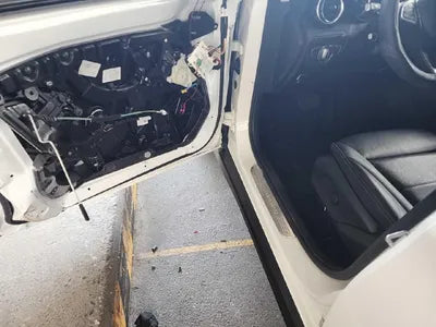 2017 Mercedes-Benz GLC 220 VIN: