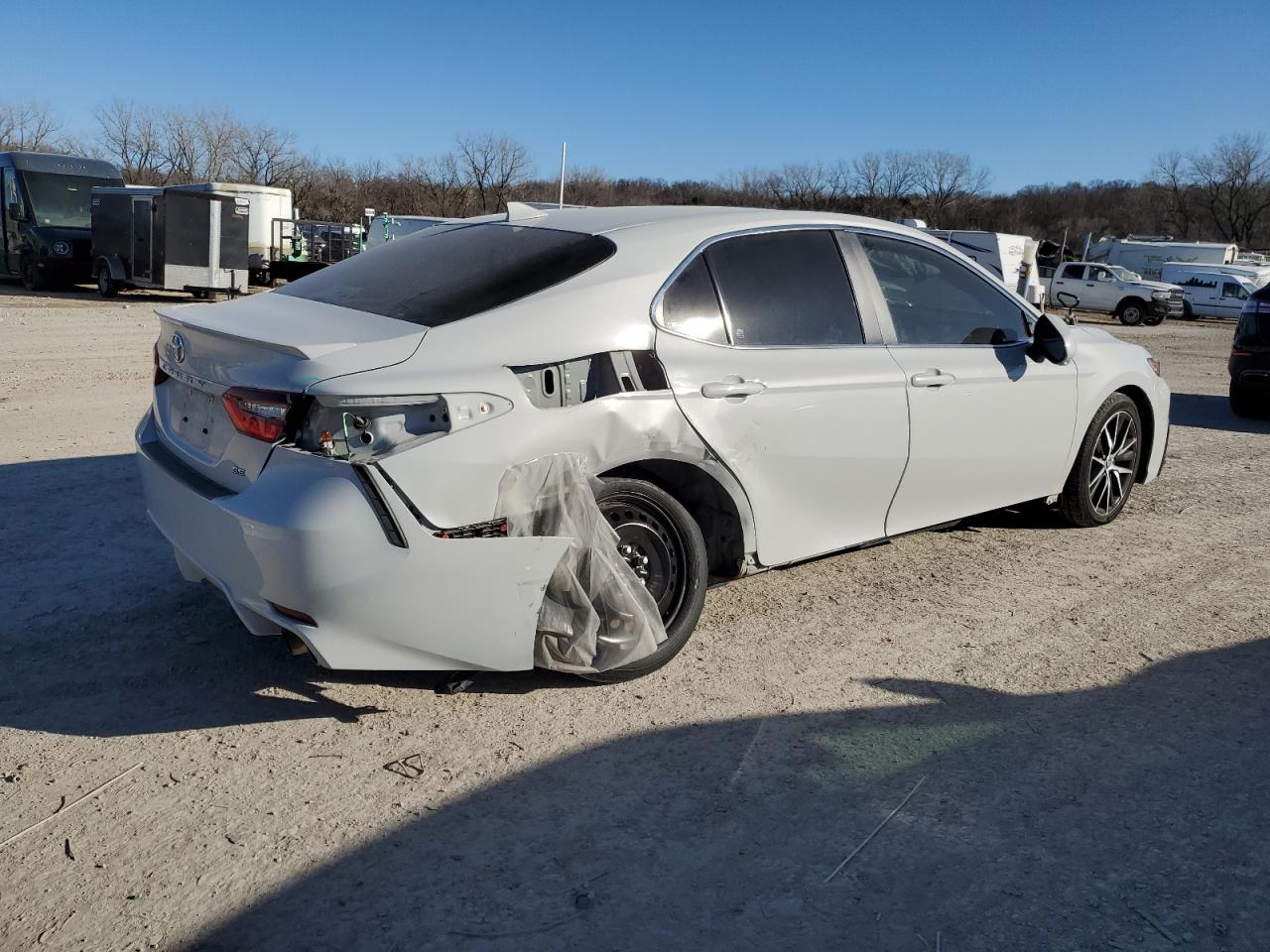 2022 TOYOTA CAMRY SE VIN:4T1T11AK8NU059728