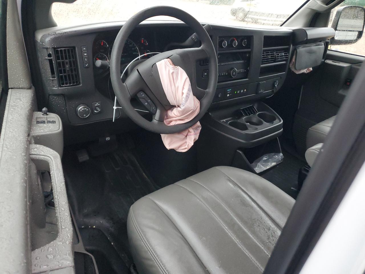 2024 CHEVROLET EXPRESS G2500  VIN:1GCWGBFP5R1248774