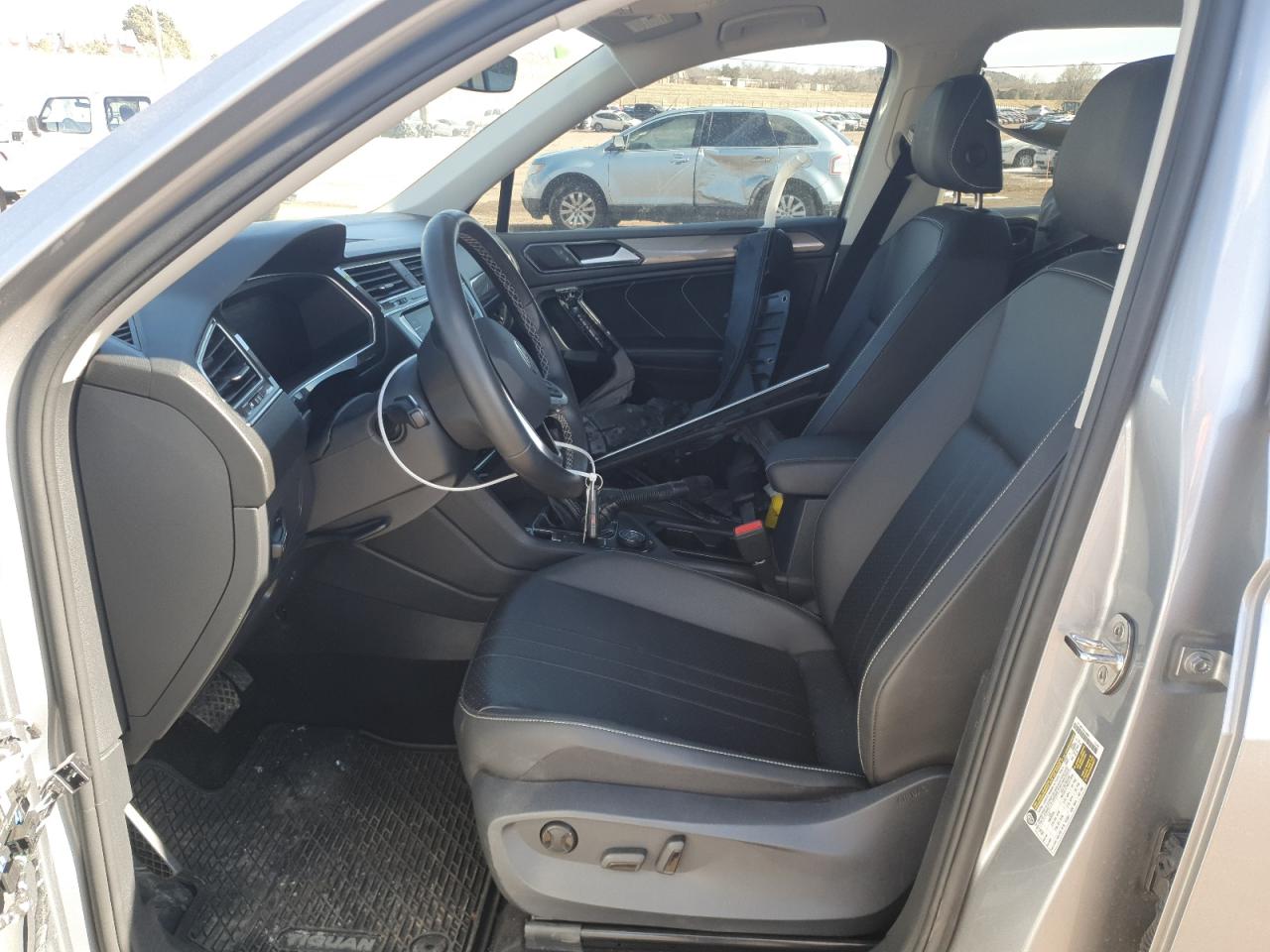 2023 VOLKSWAGEN TIGUAN SE VIN:3VV2B7AX1PM065939