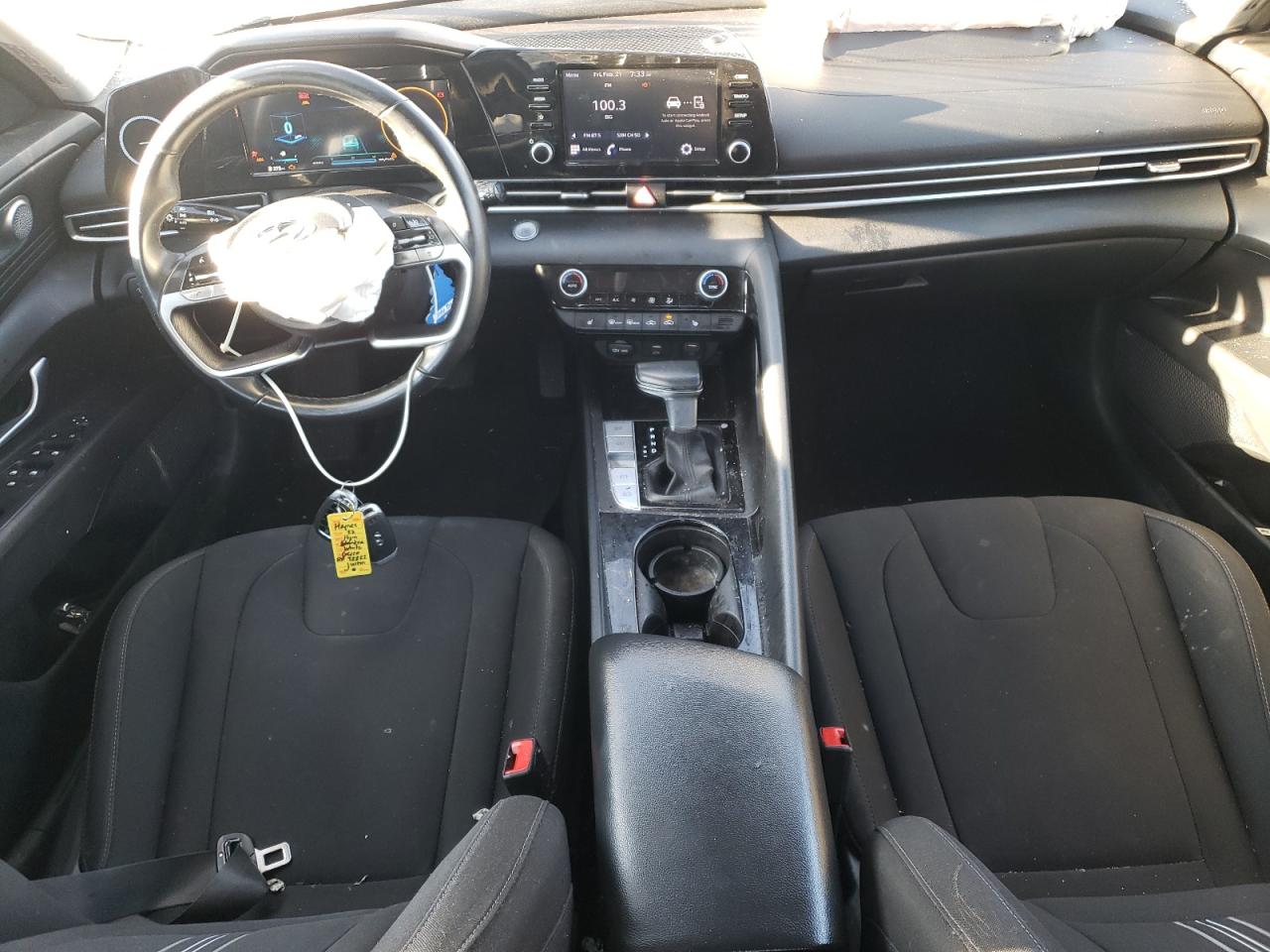 2022 HYUNDAI ELANTRA SEL VIN:5NPLN4AG2NH074676